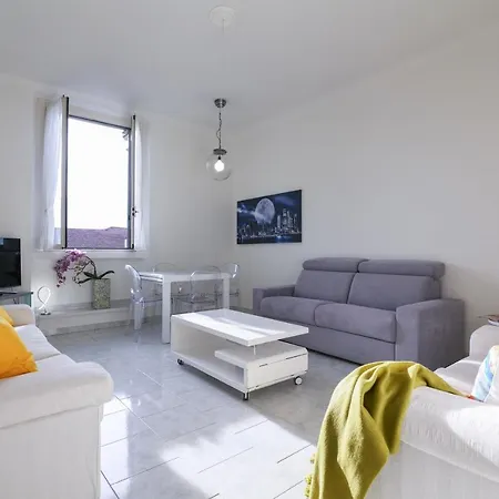 Contempora - Valtellina 4 Appartement Milan